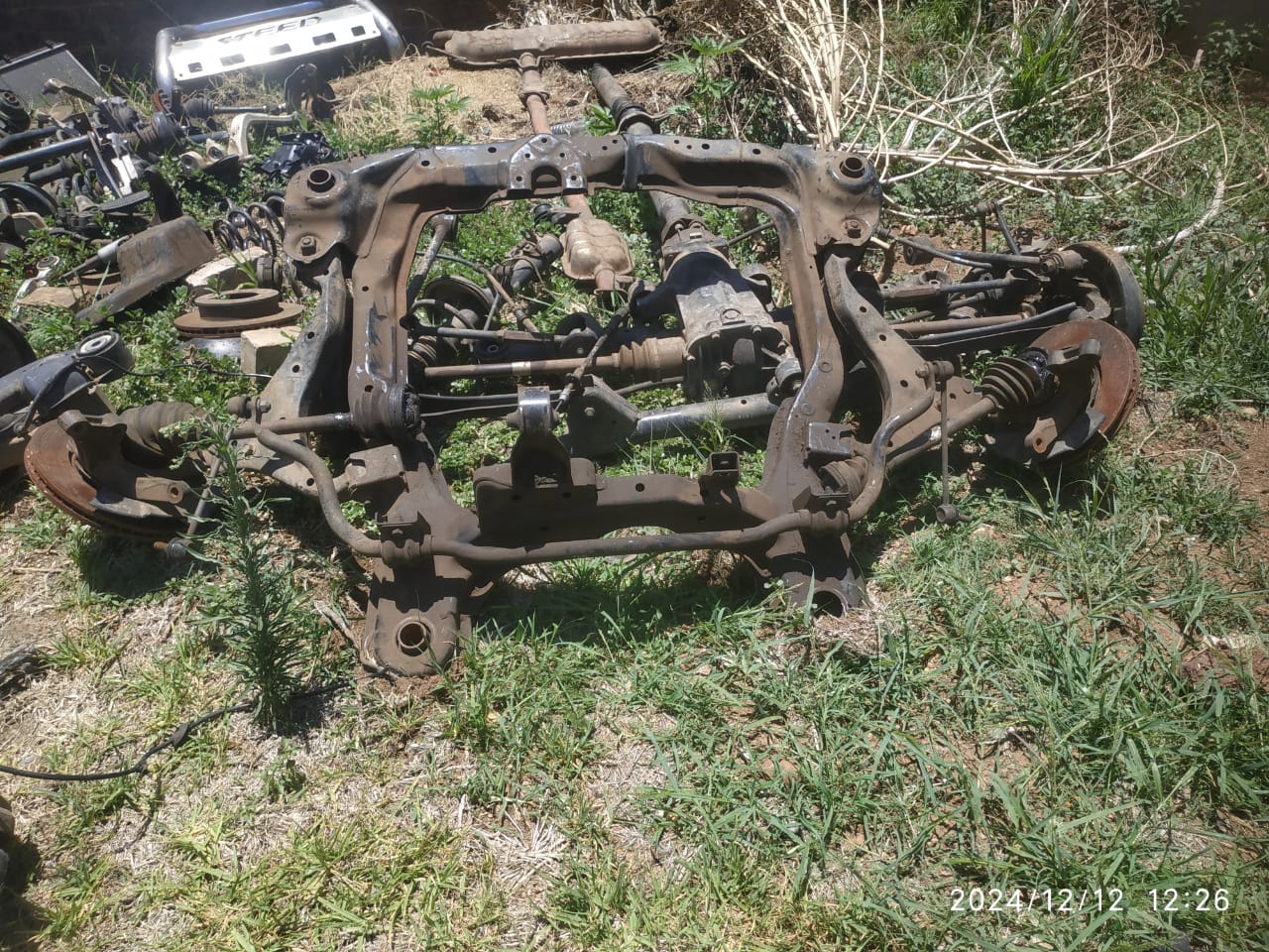 2008 Hyundai Tucson Front suspension, Subframe,stub axel for sale - Private Seller