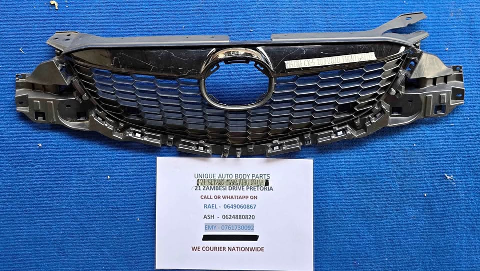 Mazda CX-5 Front Grill 2012 to 2017 - Private Seller Mazda CX-5 Front Grill 2012 to 2017 - Private Seller
