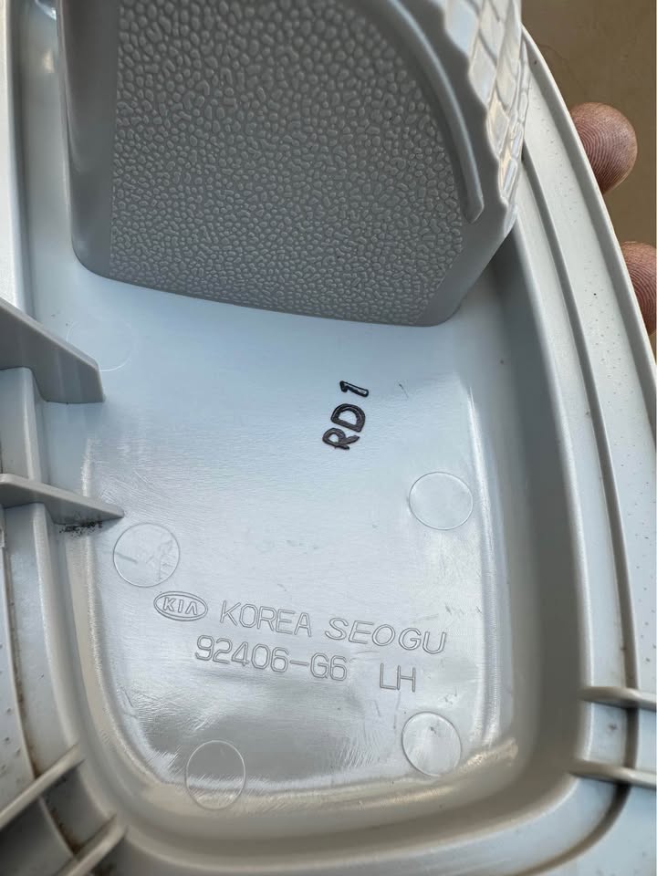 Kia picanto left side bumper break light - Private Seller Kia picanto left side bumper break light - Private Seller