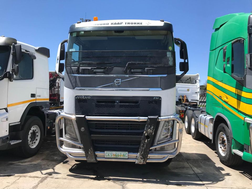 2014 VOLVO FH 440 Double Diff Truck well Priced and ready for work ...