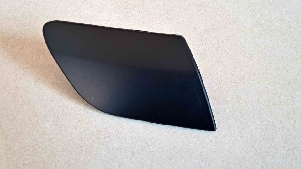VW GOLF 5 GTI NEW FRONT BUMPER WASHER NOZZLE  COVERS FORSALE