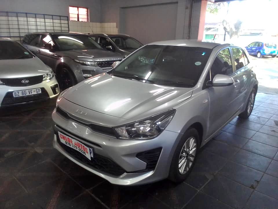 2021 Kia Rio 1.4 hatchback  Silver, Manual, Petrol, Service book 45000km