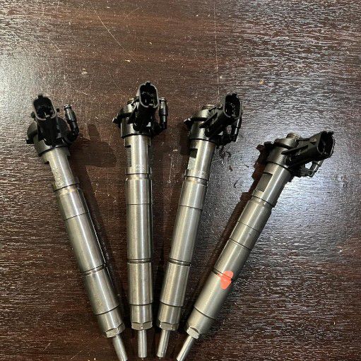 JEEP WRANGLER DIESEL INJECTORS - Private Seller JEEP WRANGLER DIESEL INJECTORS - Private Seller