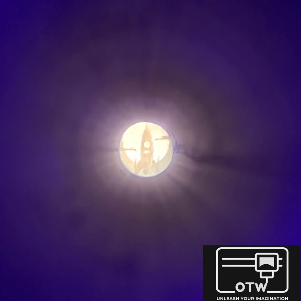 Spaceship Toy with Telescope Picture