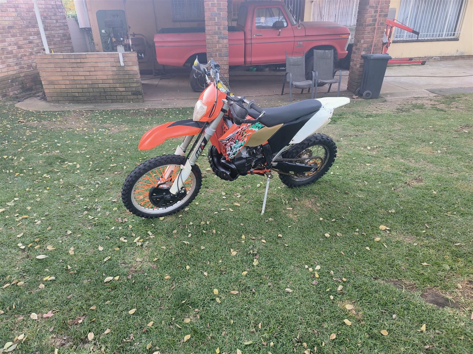 Used 2011 KTM 300 EXC Six Days - Private Seller Used 2011 KTM 300 EXC Six Days - Private Seller