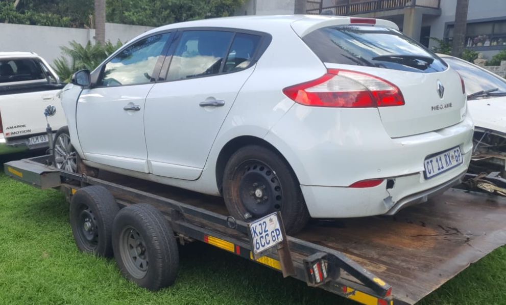 2010 Renault Megane 3 1.4T H4JA Manuel transmission Stripping for spares - Private Seller 2010 Renault Megane 3 1.4T H4JA Manuel transmission Stripping for spares - Private Seller
