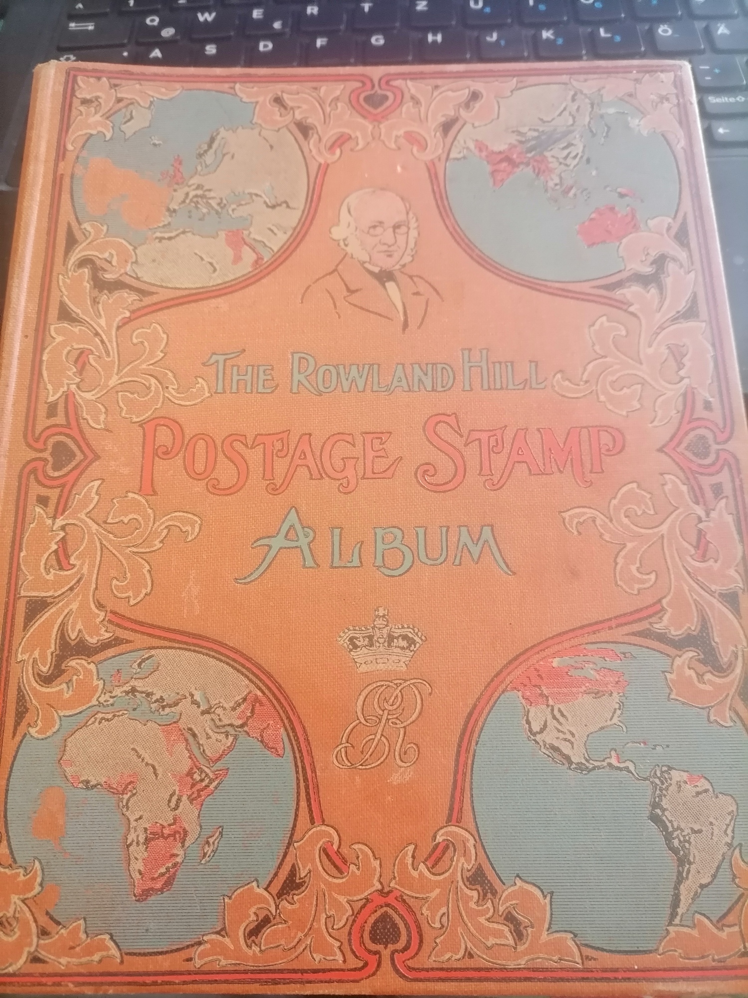 The Rowland Hill Postage Stamp Album in good condition, hardly used with few sta The Rowland Hill Postage Stamp Album in good condition, hardly used with few sta