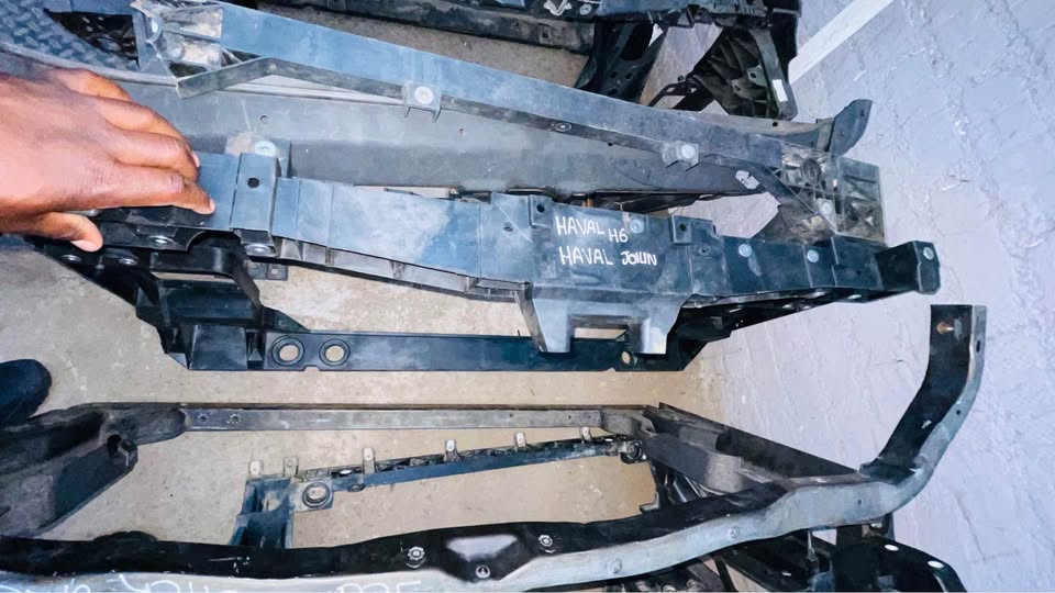 Haval H6/Jolion cradle - Private Seller Haval H6/Jolion cradle - Private Seller