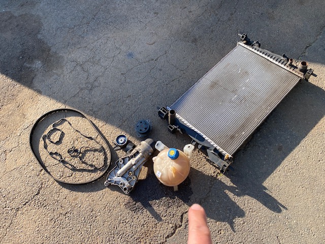 Alfa Giulietta 1750 TBI Radiator.