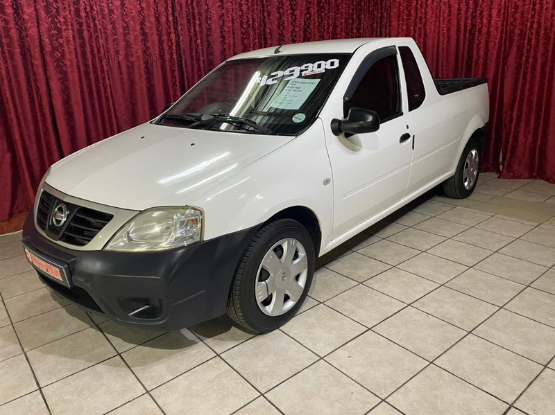 nissan np200 2013 for sale