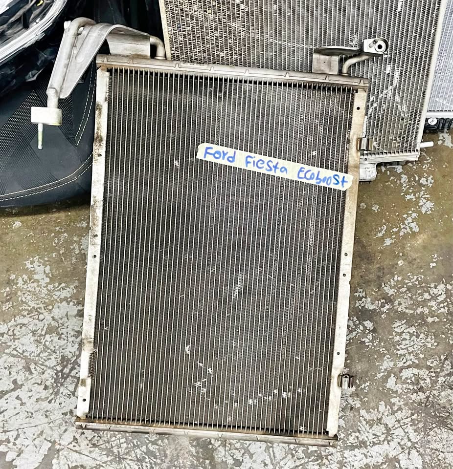 Ford Fiesta condenser - Private Seller Ford Fiesta condenser - Private Seller