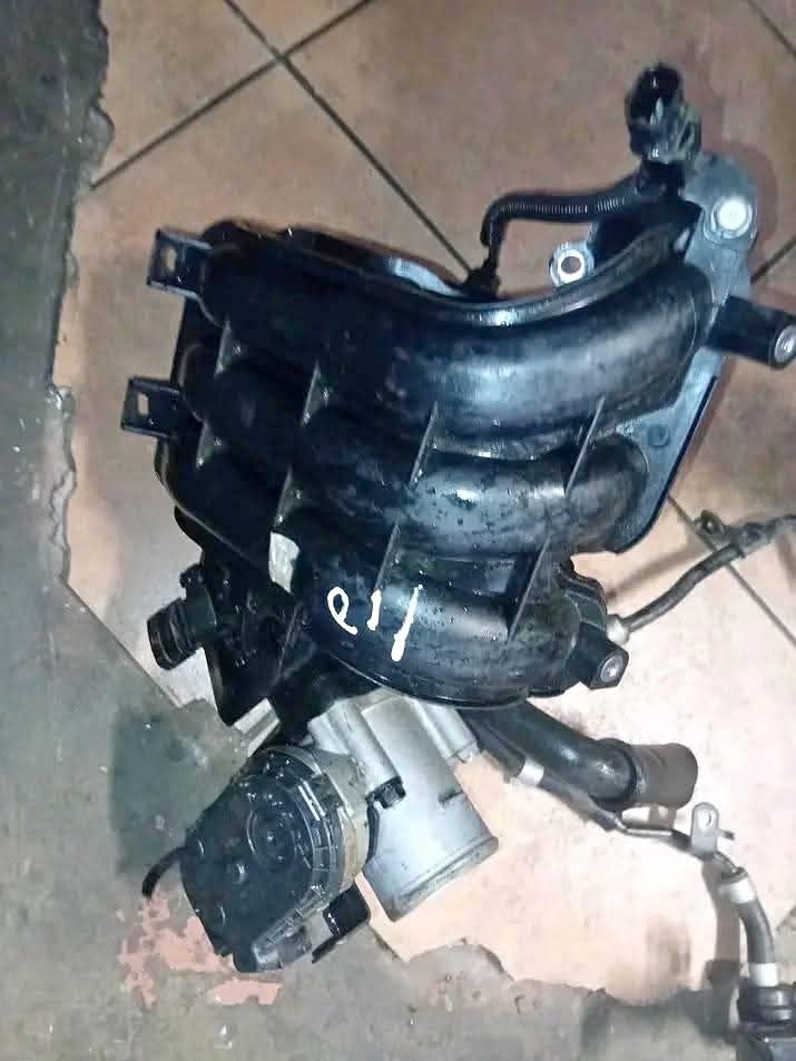 HYUNDAI i10 GRAND INTAKE MANIFOLD - Private Seller HYUNDAI i10 GRAND INTAKE MANIFOLD - Private Seller