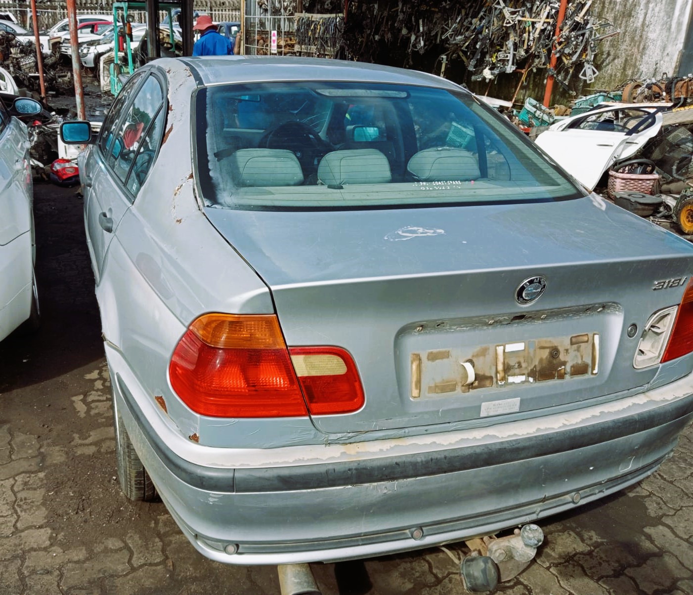 2001 BWM 318i 8valve E36 - Stripping for spares