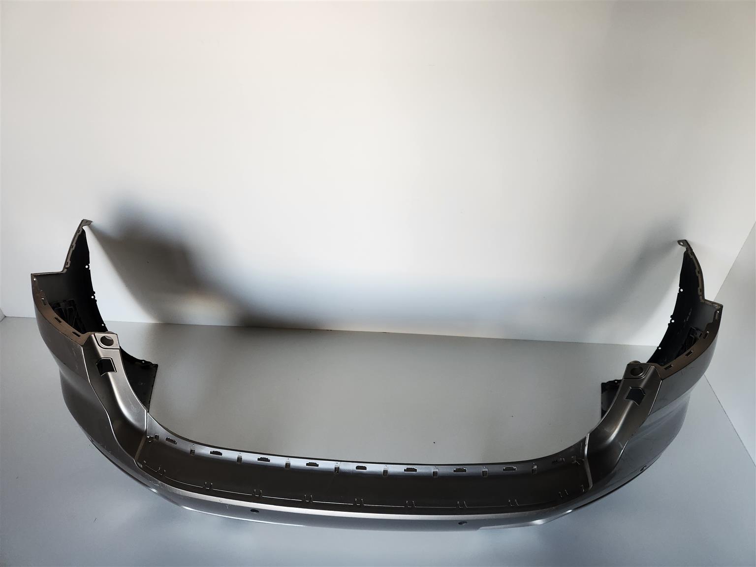 Ford Everest back bumper - Private Seller