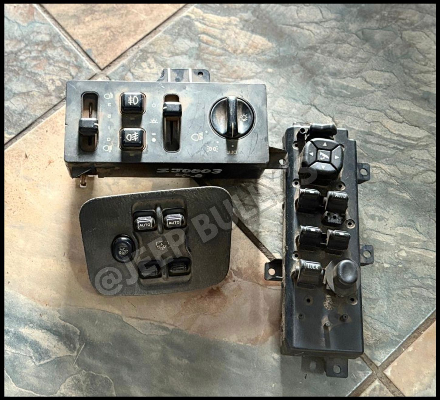 Jeep Grand Cherokee Zj Spare Parts, For Interior - Private Seller Jeep Grand Cherokee Zj Spare Parts, For Interior - Private Seller