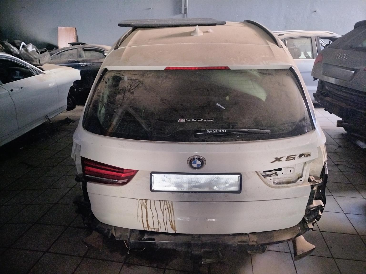 BMW X5 F15 tailgate for sale second hand replacement - Private Seller BMW X5 F15 tailgate for sale second hand replacement - Private Seller