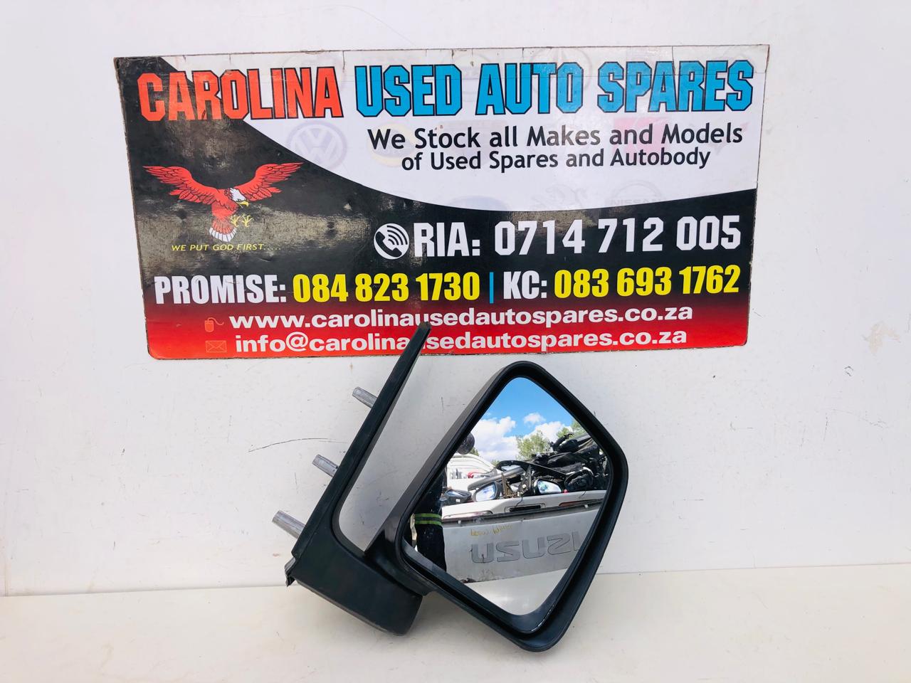 Tata Super Ace right side mirror (2014) - Private Seller