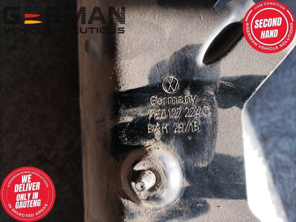 Volkswagen T6 fuel filter for sale second hand - Private Seller