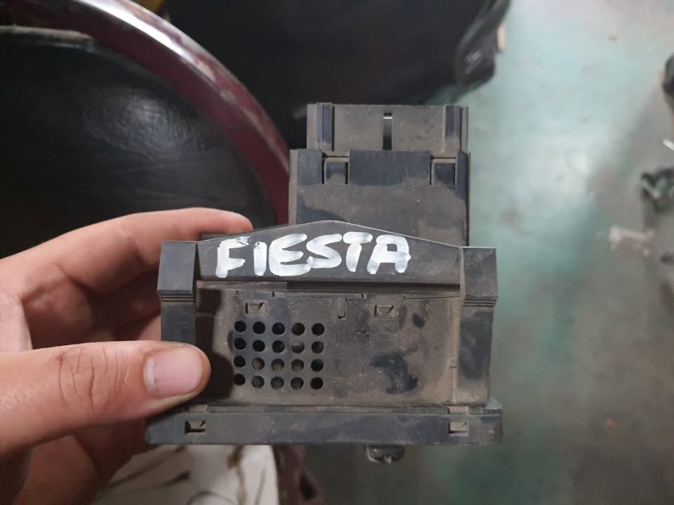 Ford Fiesta 2008 Light Switch - Private Seller
