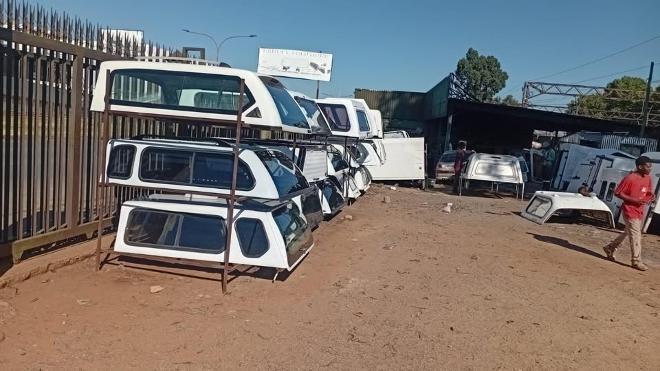 Buy new and used canopy Toyota gd6 Ford range t6 Isuzu max contact number is - Private Seller