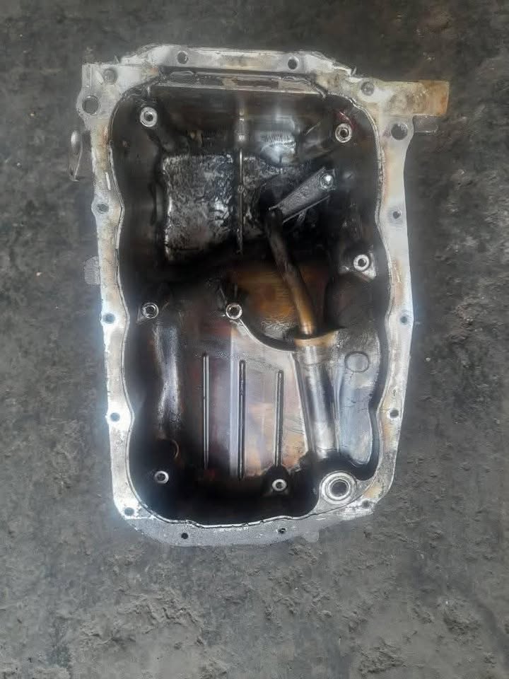 TOYOTA AVANZA 2 1.3 ENGINE OIL SUMP - Private Seller