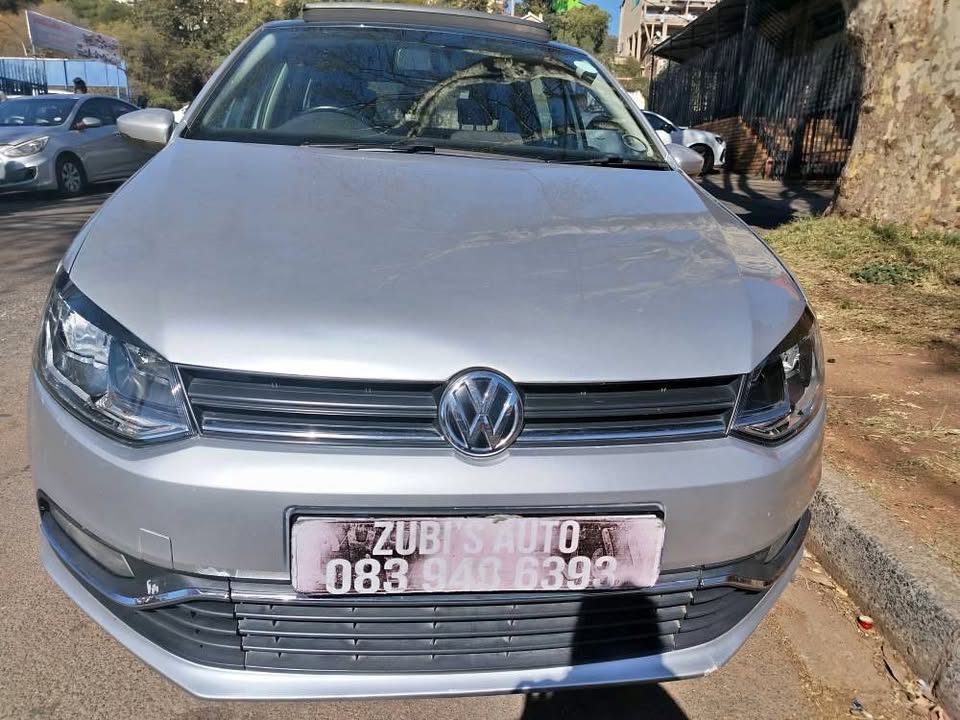 VW Polo Tsi 1.2 Comfortline   Model 2016