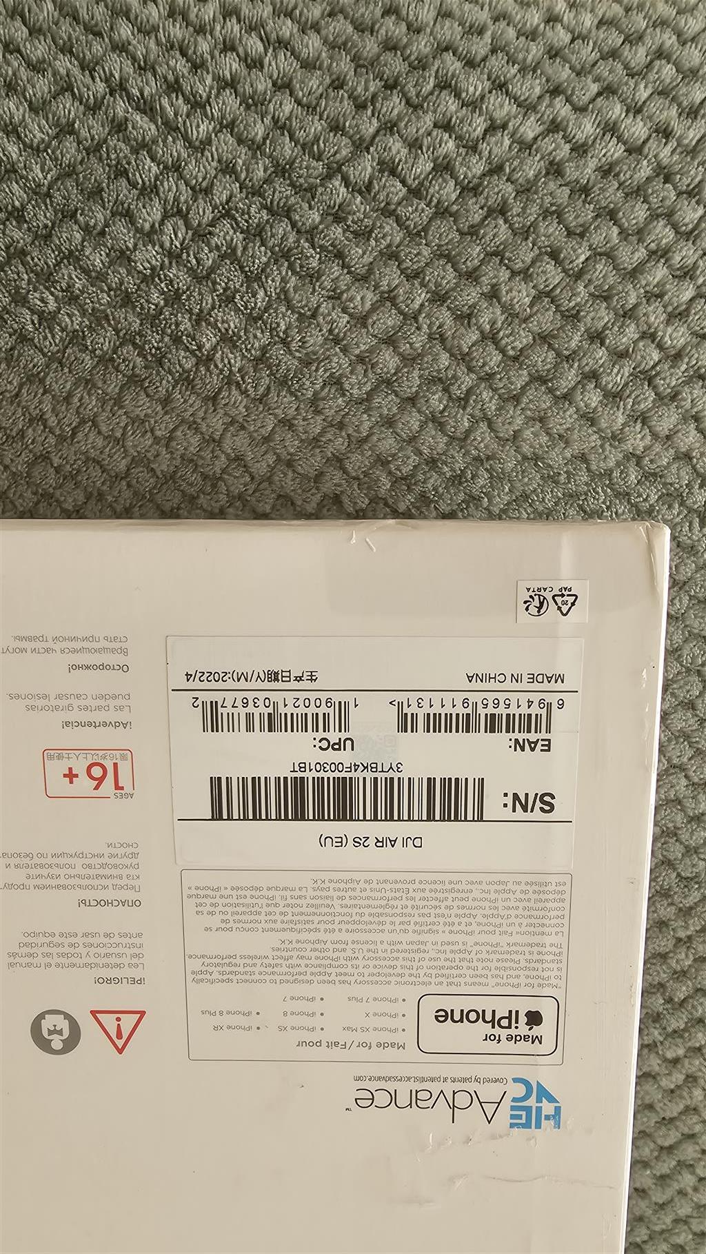DJI AIR 2s drone