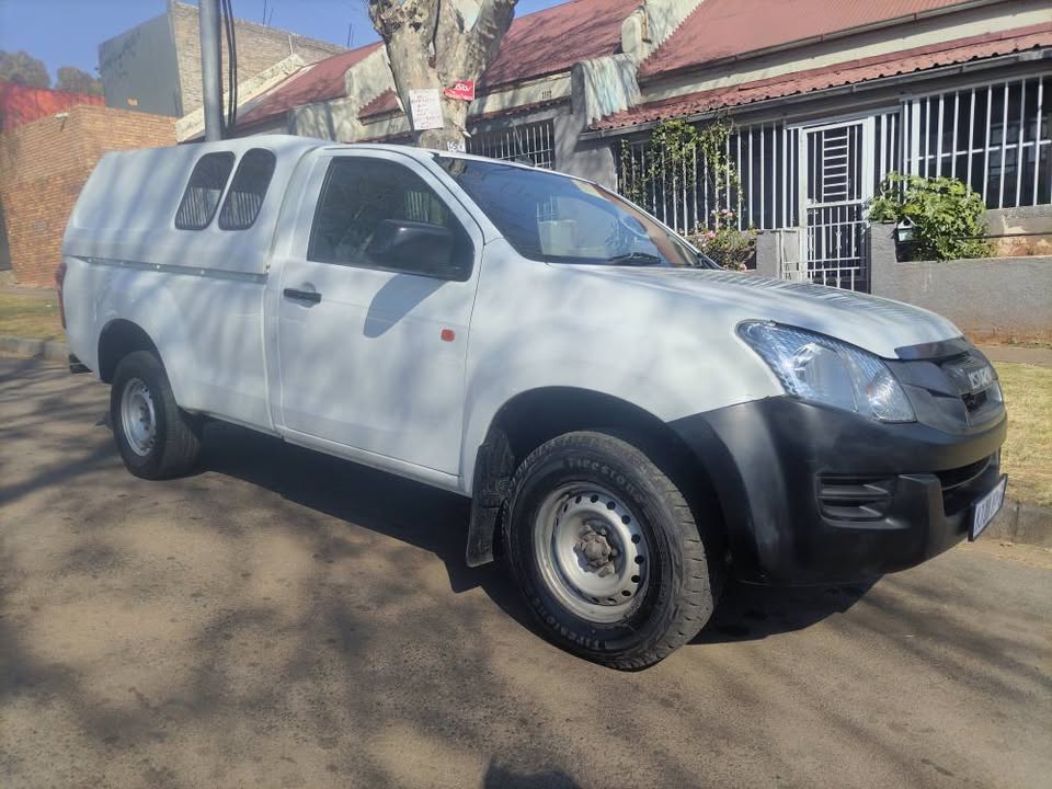 2015 Isuzu kb250 single cab 2.5