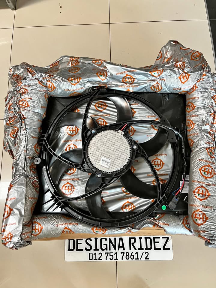 BMW E90 ELECTRIC FAN AVAILABLE. - Private Seller BMW E90 ELECTRIC FAN AVAILABLE. - Private Seller