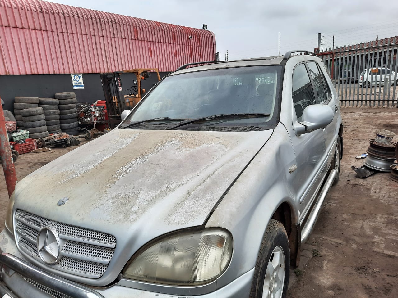 2000 Mercedes Benz ML320 – Stripping for Spares