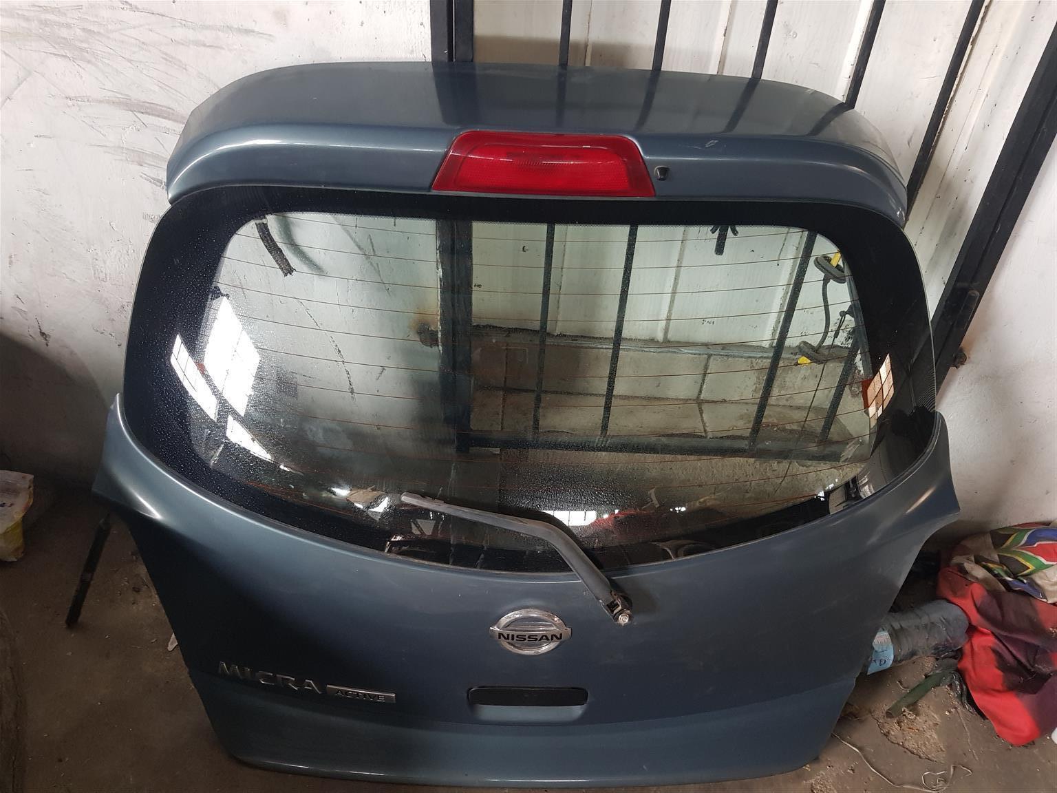 2018 Nissan Micra complete tailgate with glass for sale - Private Seller 2018 Nissan Micra complete tailgate with glass for sale - Private Seller
