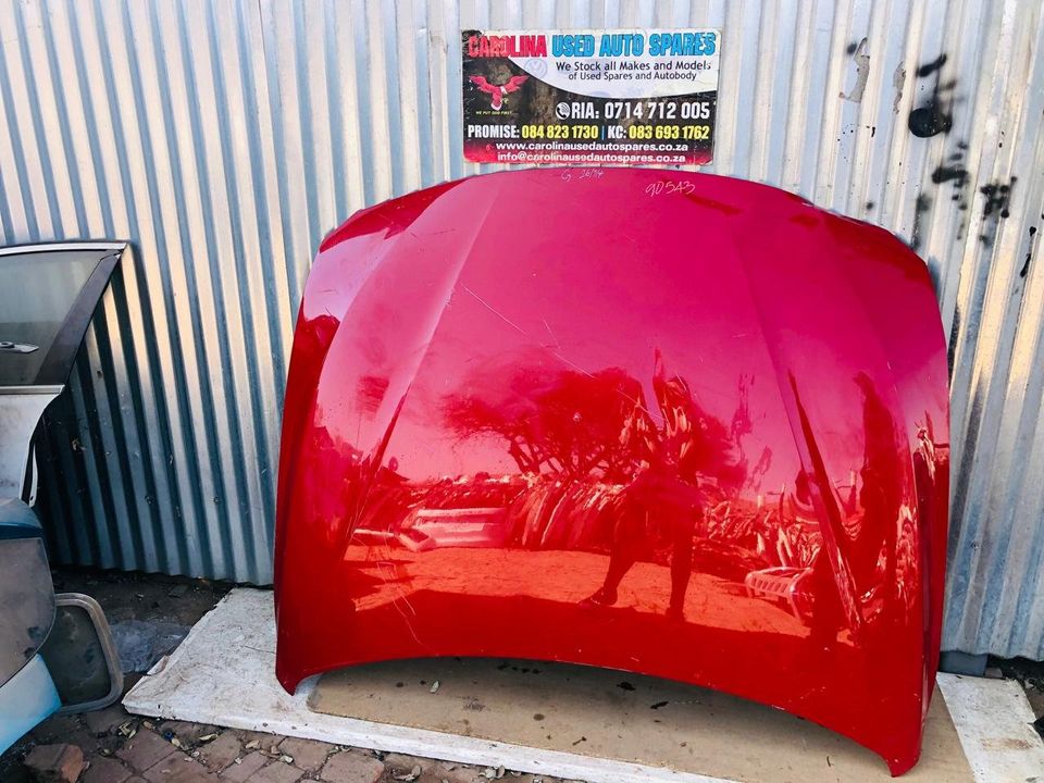 BMW F30/F31 3 series 320i bonnet - Private Seller BMW F30/F31 3 series 320i bonnet - Private Seller