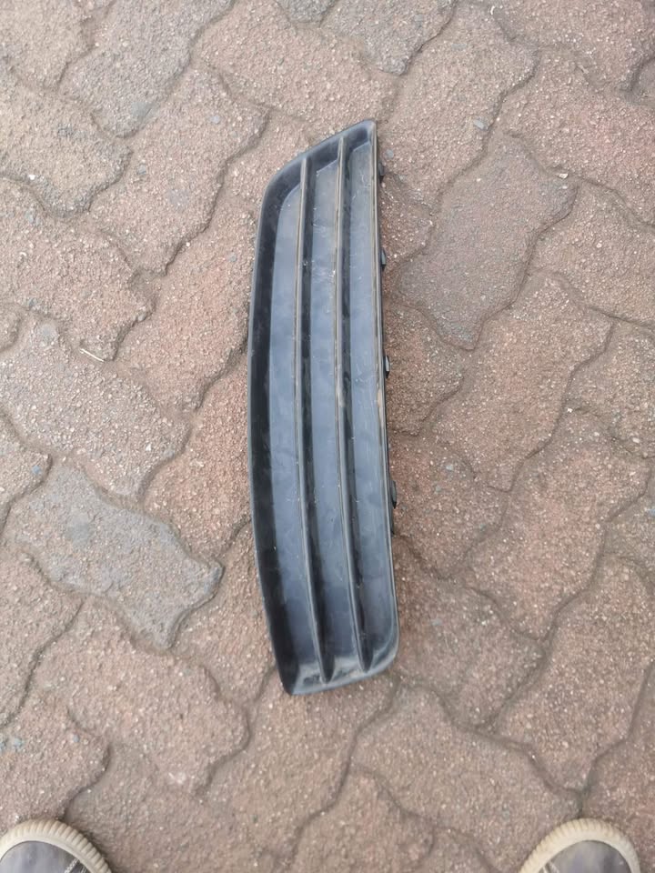 Audi A3 left fogcover - Private Seller Audi A3 left fogcover - Private Seller