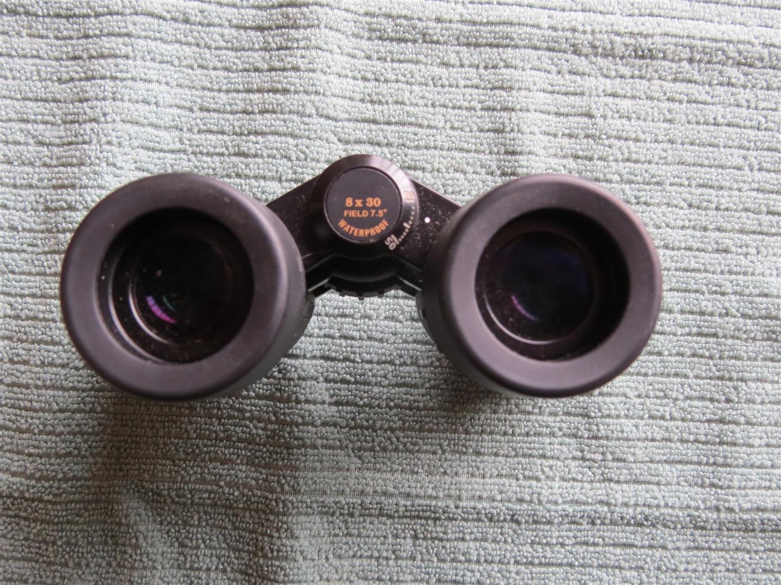 HUNTING BINOCULARS