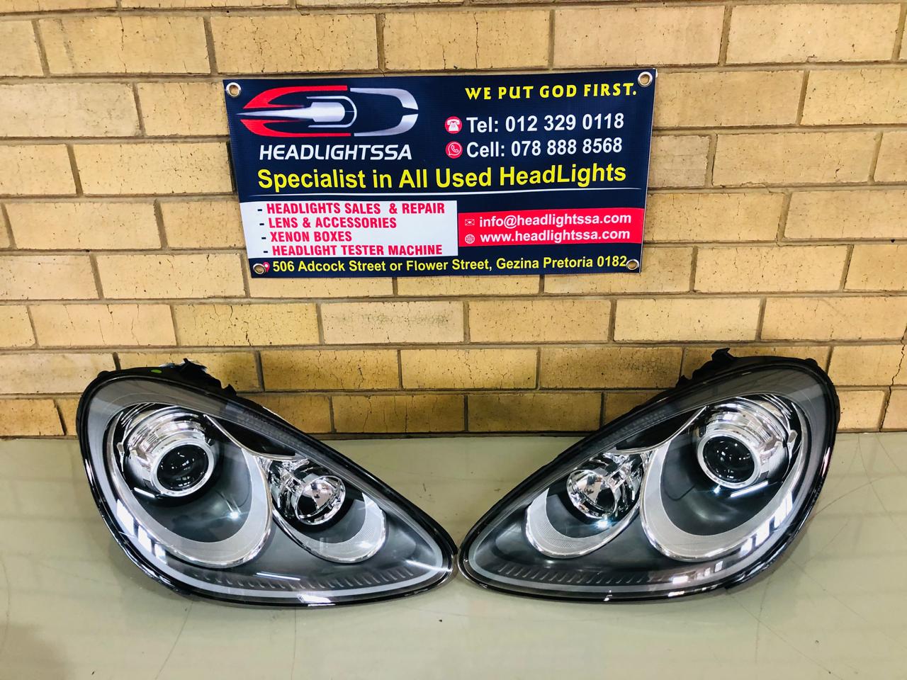 Porsche Cayenne 92A/958 LH and RH side xenon headlight (no park light/AFS) 2010 - Private Seller Porsche Cayenne 92A/958 LH and RH side xenon headlight (no park light/AFS) 2010 - Private Seller