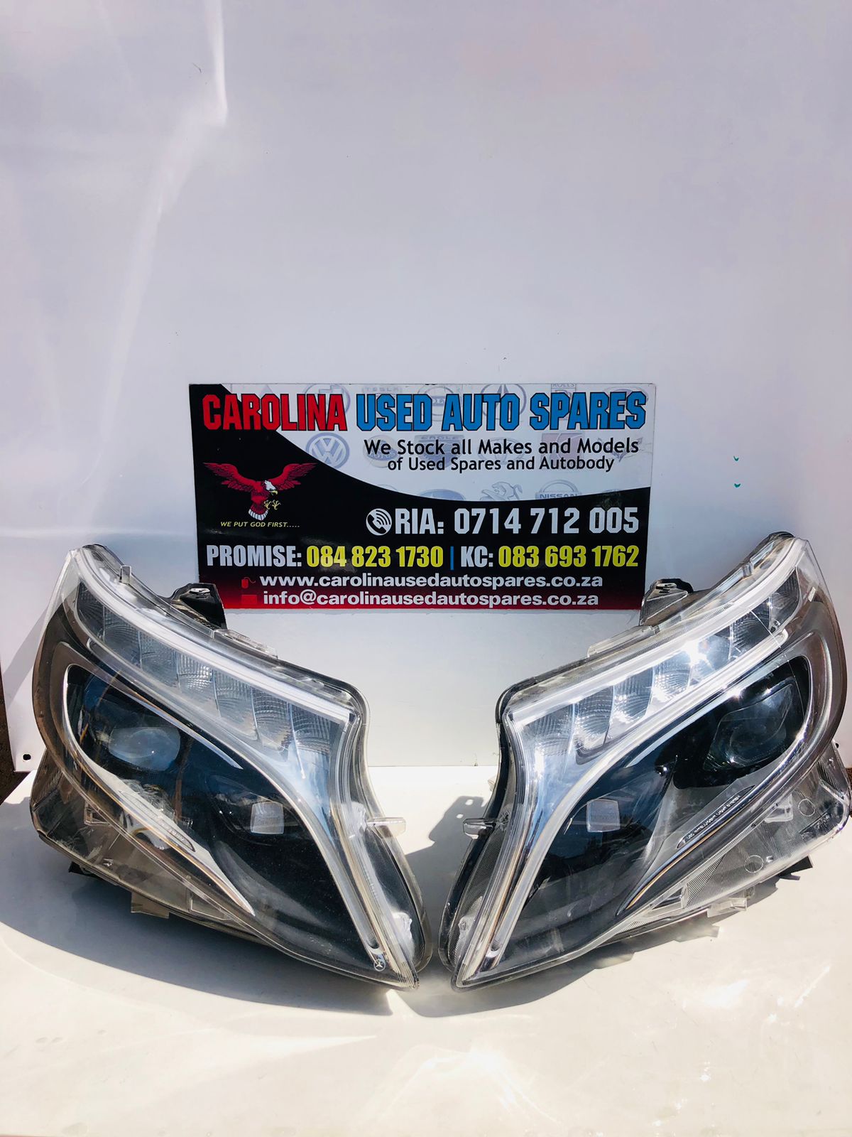 Mercedes Benz W447 Viano V-Class xenon headlights - Private Seller Mercedes Benz W447 Viano V-Class xenon headlights - Private Seller