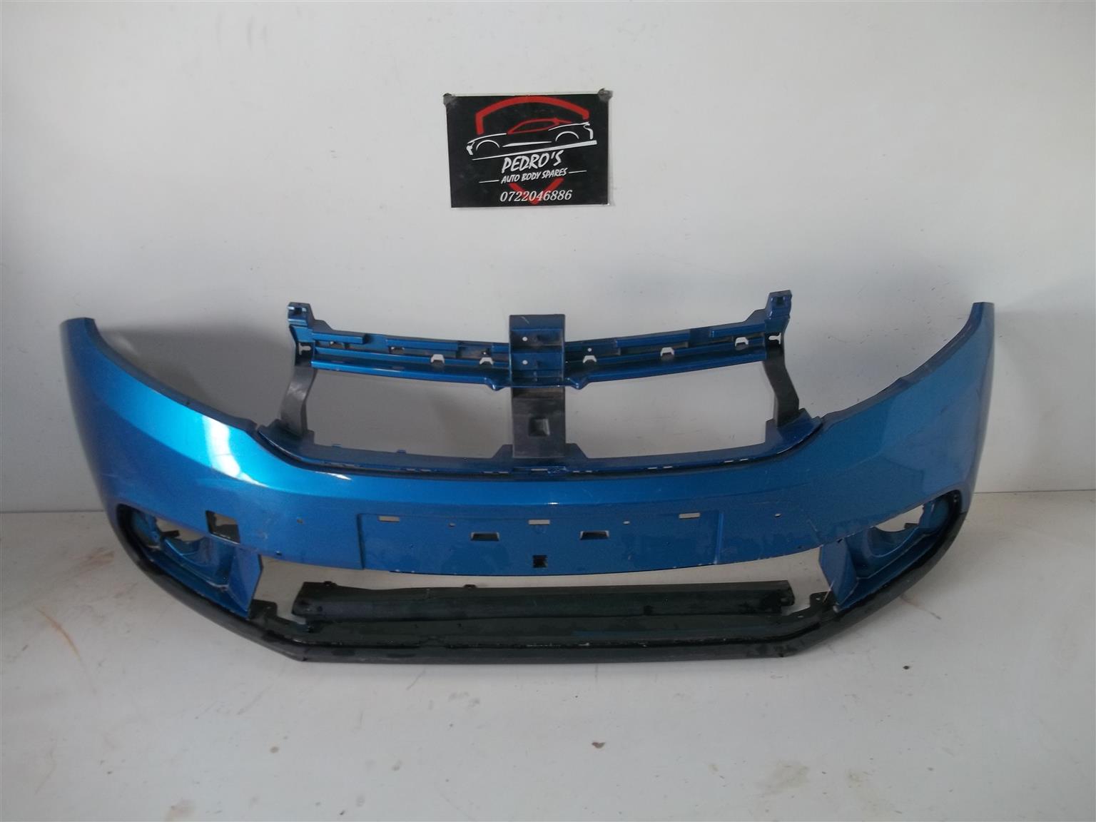 Renault Sandero Stepway '13-'21 front bumper - Private Seller Renault Sandero Stepway '13-'21 front bumper - Private Seller