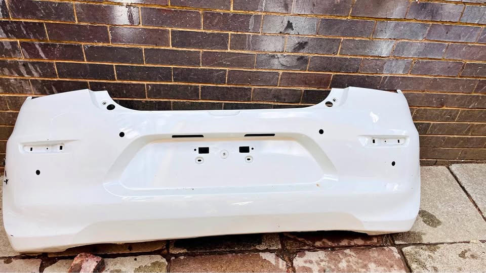 Toyota Starlet back bumper - Private Seller Toyota Starlet back bumper - Private Seller