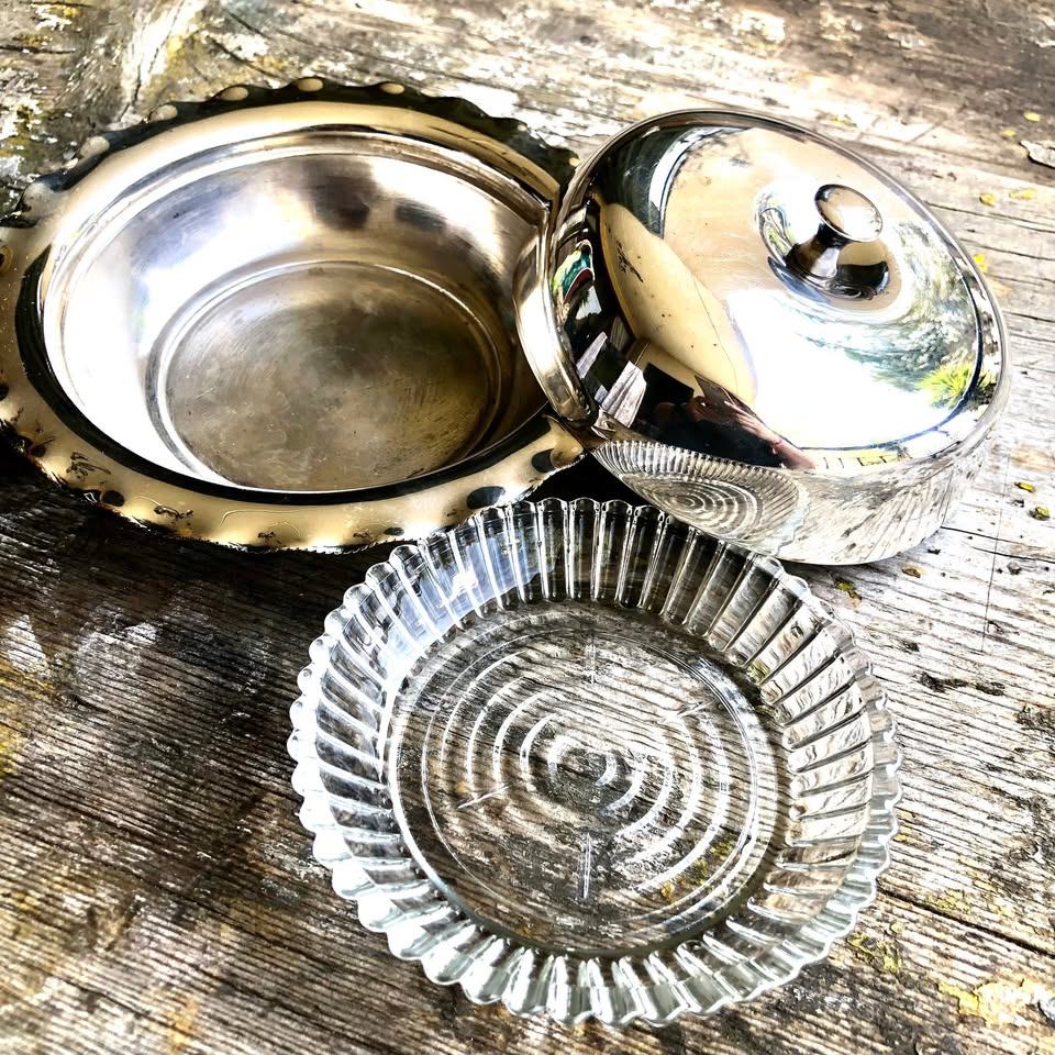 Antique Silver Plated Butter Dish – Scalloped Edge with Glass Inner