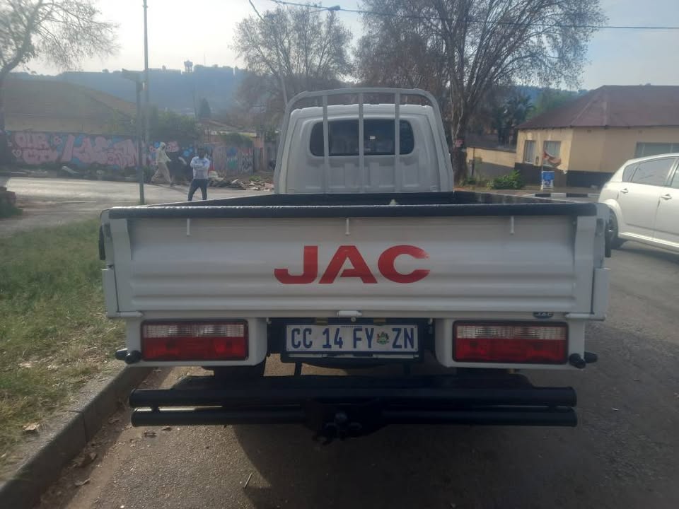 2023 Jac X200 2.5 DIESEL, MANUAL, WHITE