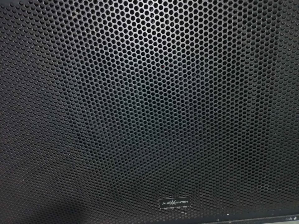 AUDIOCENTER 18" BASS BIN