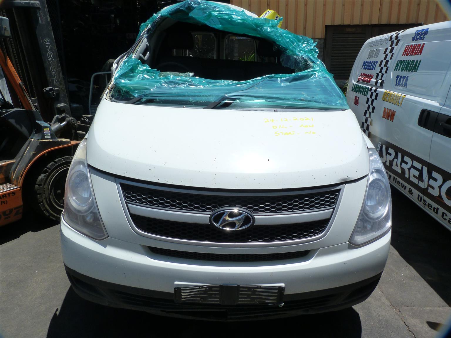 Hyundai H1 2.4 Petrol Manual - 2012 - Private Seller Hyundai H1 2.4 Petrol Manual - 2012 - Private Seller