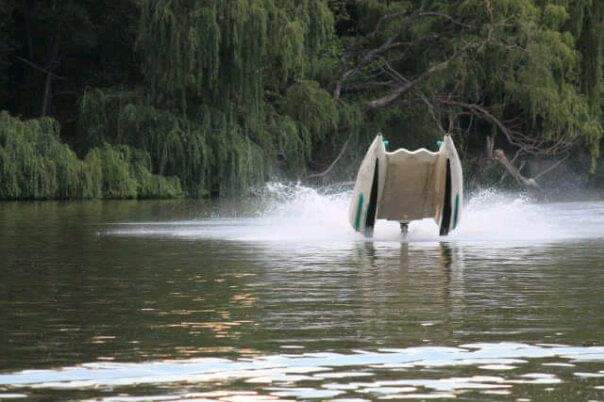 Boat skee