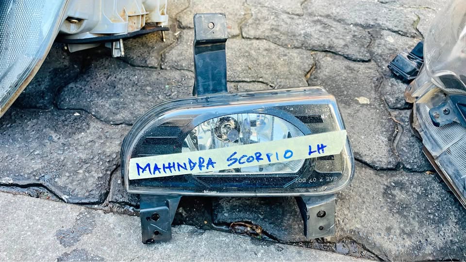 Mahindra Scorpio fog light - Private Seller Mahindra Scorpio fog light - Private Seller