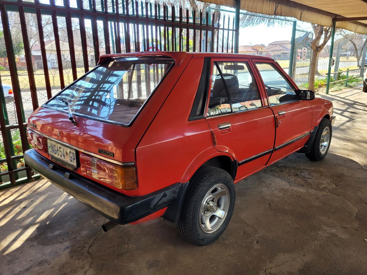 1984 Mazda 323 1300 SL Automatic