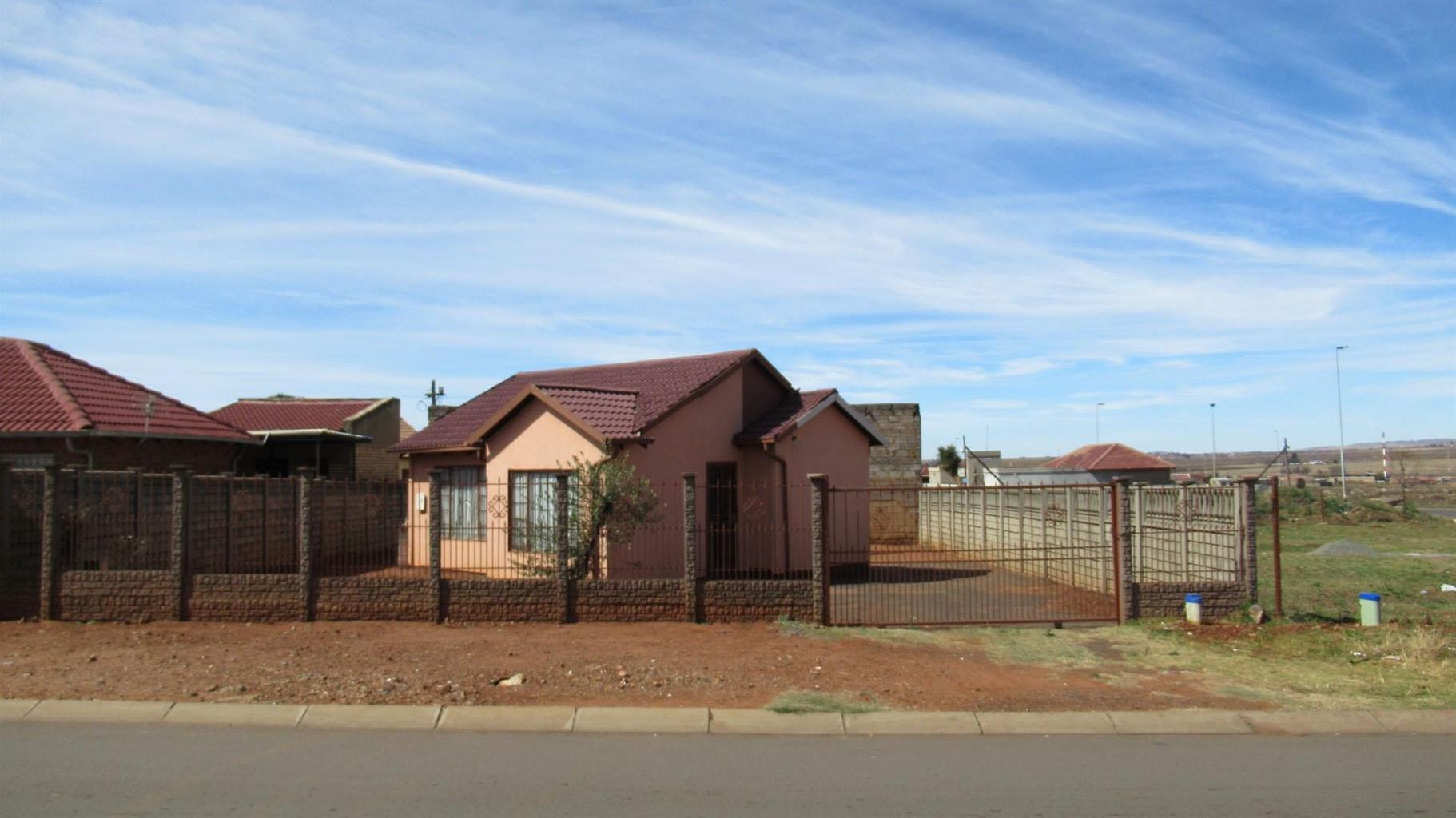 Bank repossessed house for sale in vosloorus Junk Mail