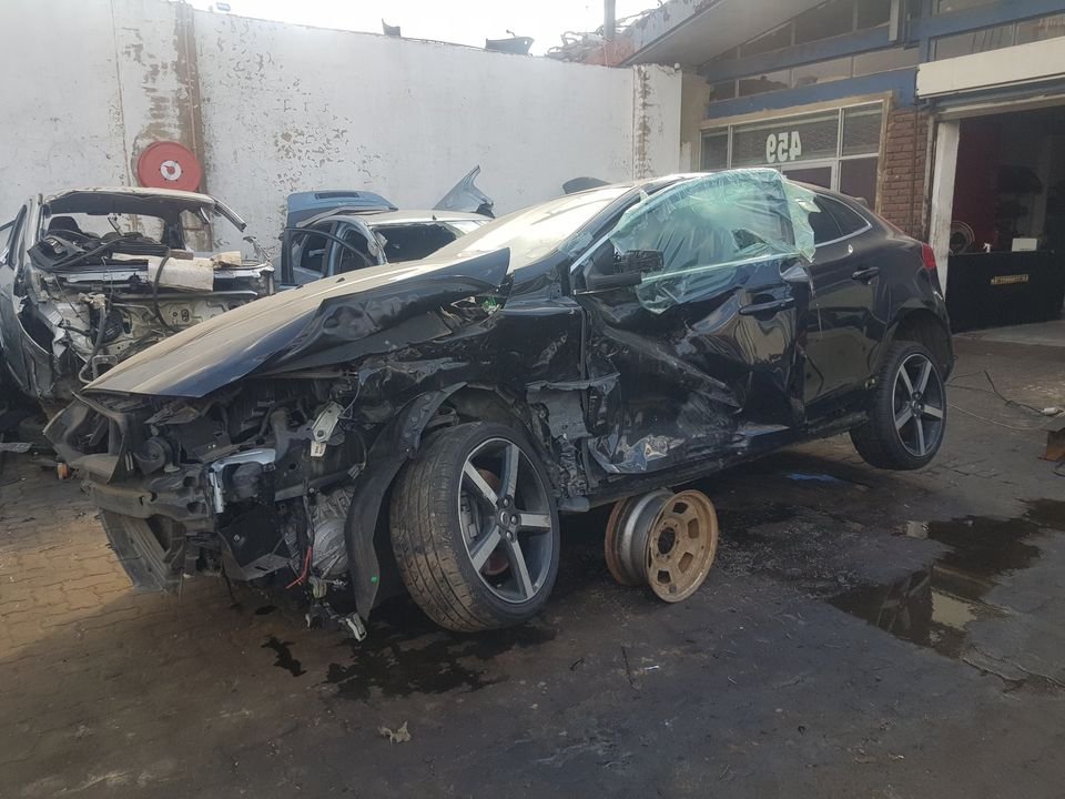 Volvo V40 D4 Stripping For Spares! Lots of Spares Available! - Private Seller