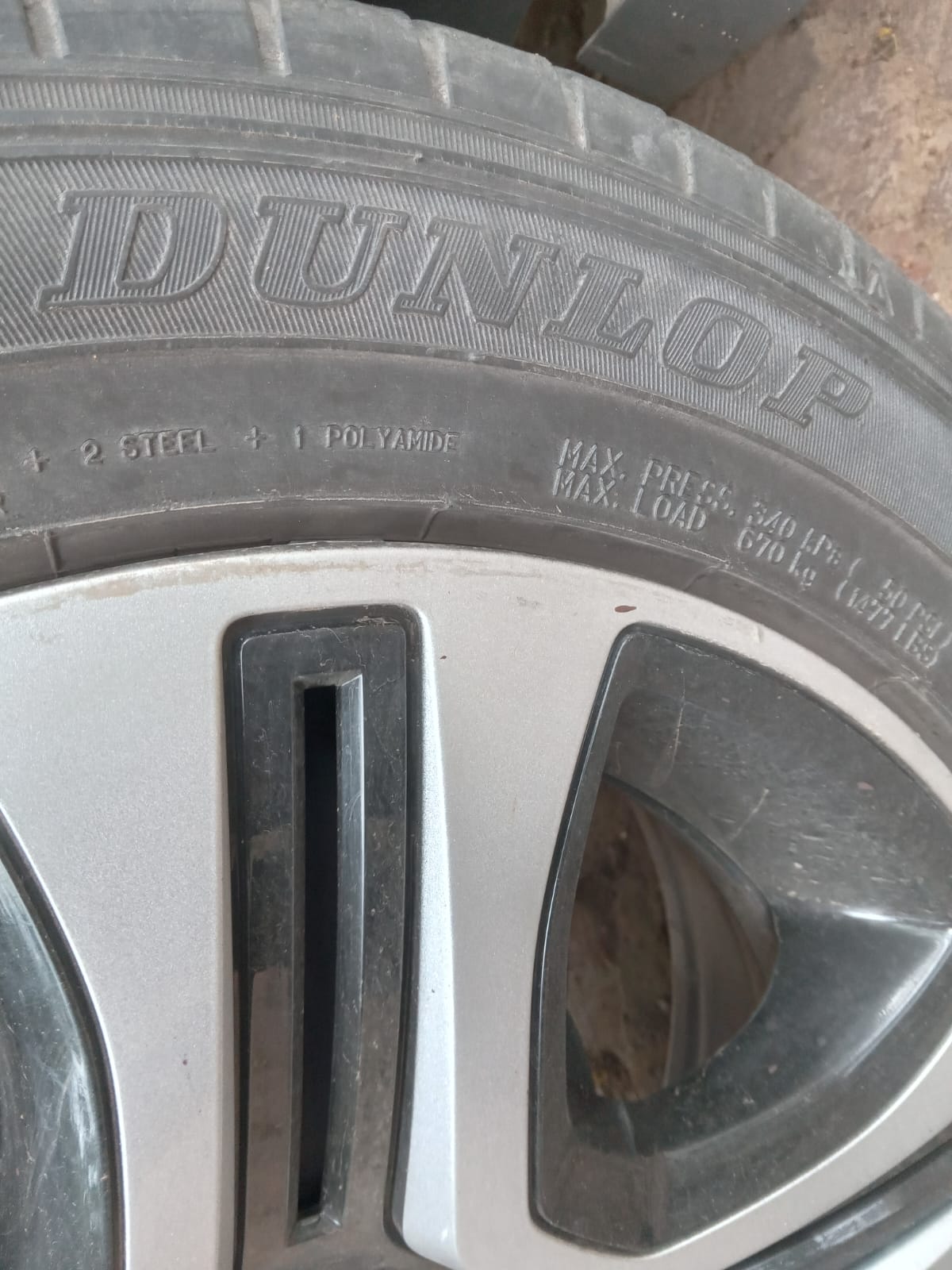 Dunlop SP Sport Maxxx 4 Tyres - Private Seller