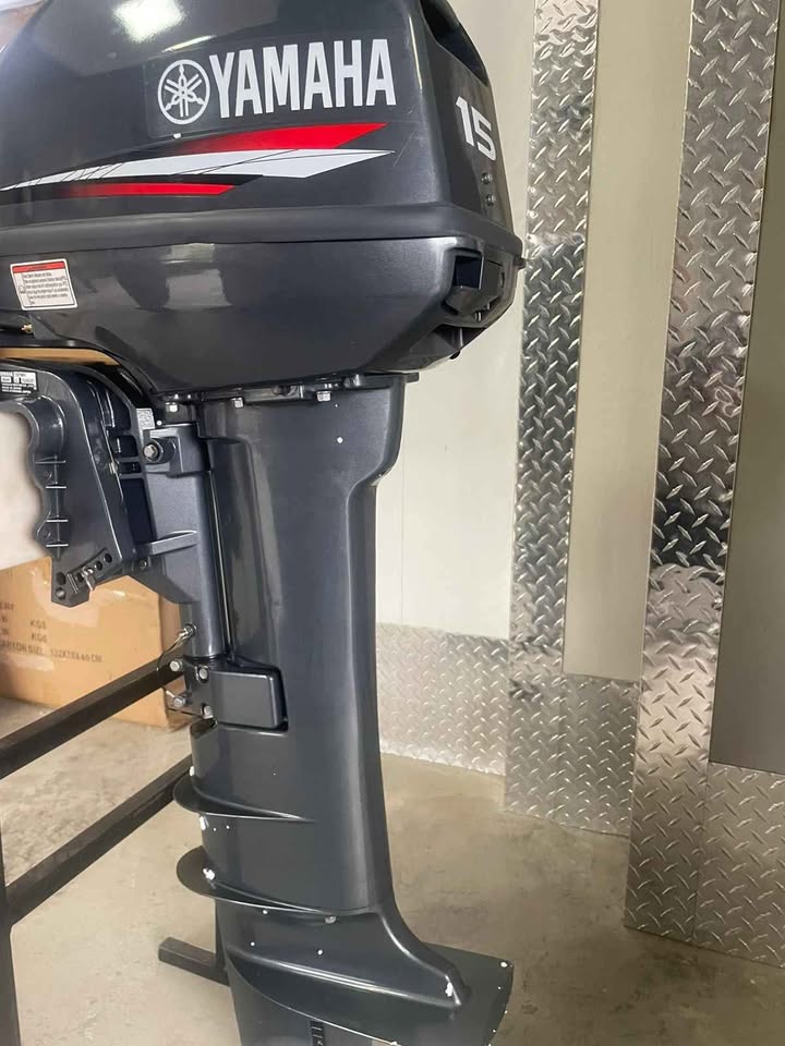 Yamaha 15 HP Motor