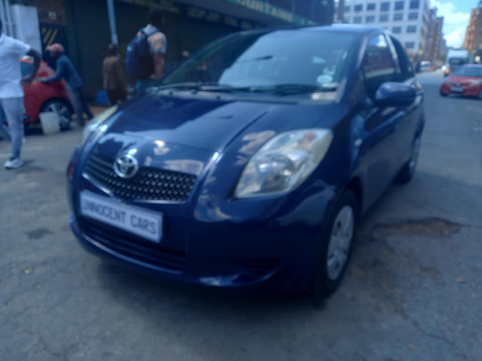 2007 TOYOTA YARIS T3 PETROL, MANUAL HATCHBACK, BLUE COLOUR, MILEAGE